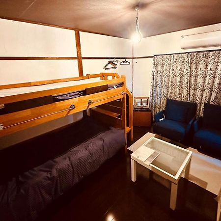 Bed&Cafe Onzo オンゾー Hotel Onomichi Bagian luar foto