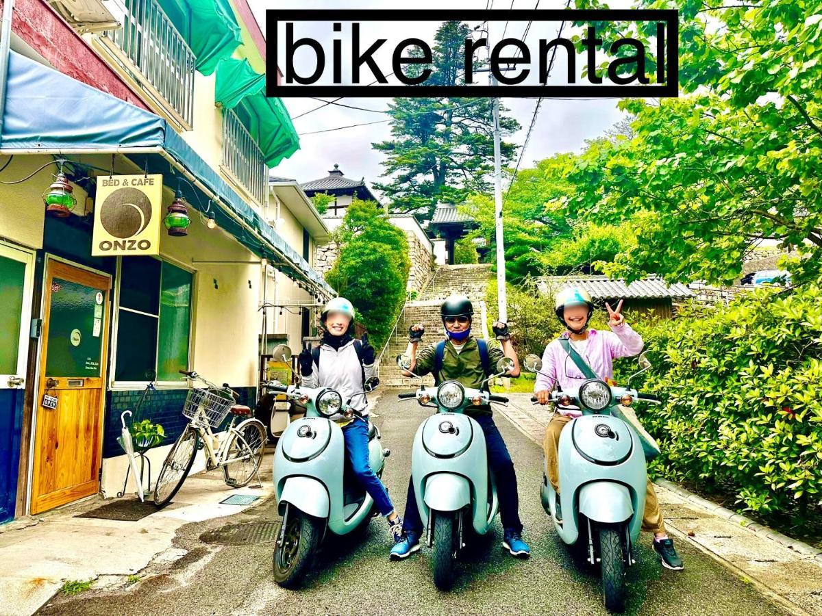Bed&Cafe Onzo オンゾー Hotel Onomichi Bagian luar foto